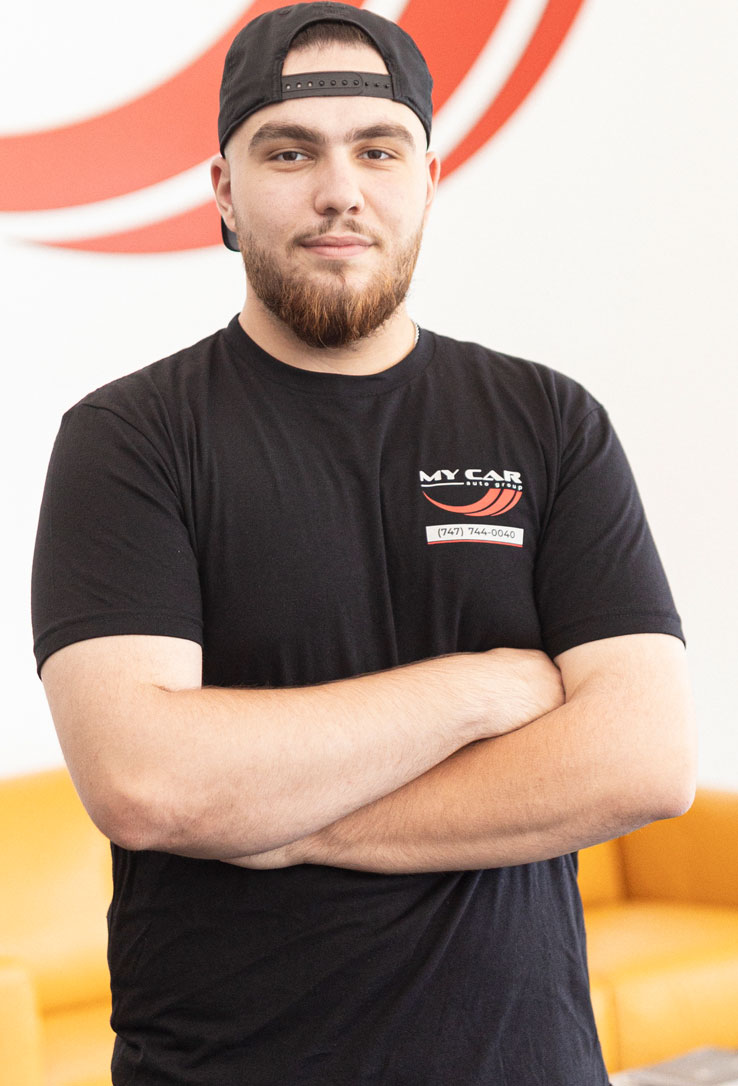 studio-city-team2 https://mycarautogroup.com/wp-content/uploads/2024/09/studio-city-team2.jpg