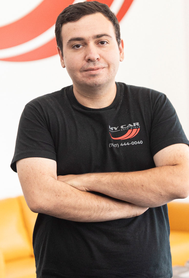 studio-team4 https://mycarautogroup.com/wp-content/uploads/2024/09/studio-team4.jpg